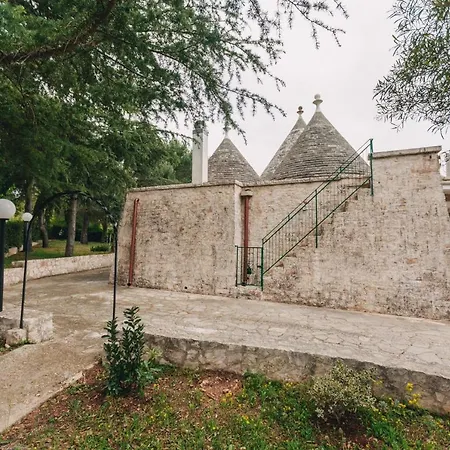 Trulli Pinnacoli Locorotondo Exterior photo